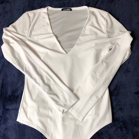 V-Neck Bodysuit - Picture 4 of 5